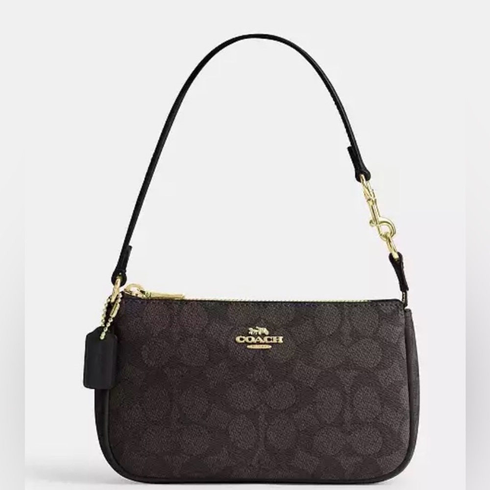 Coach Nolita 19